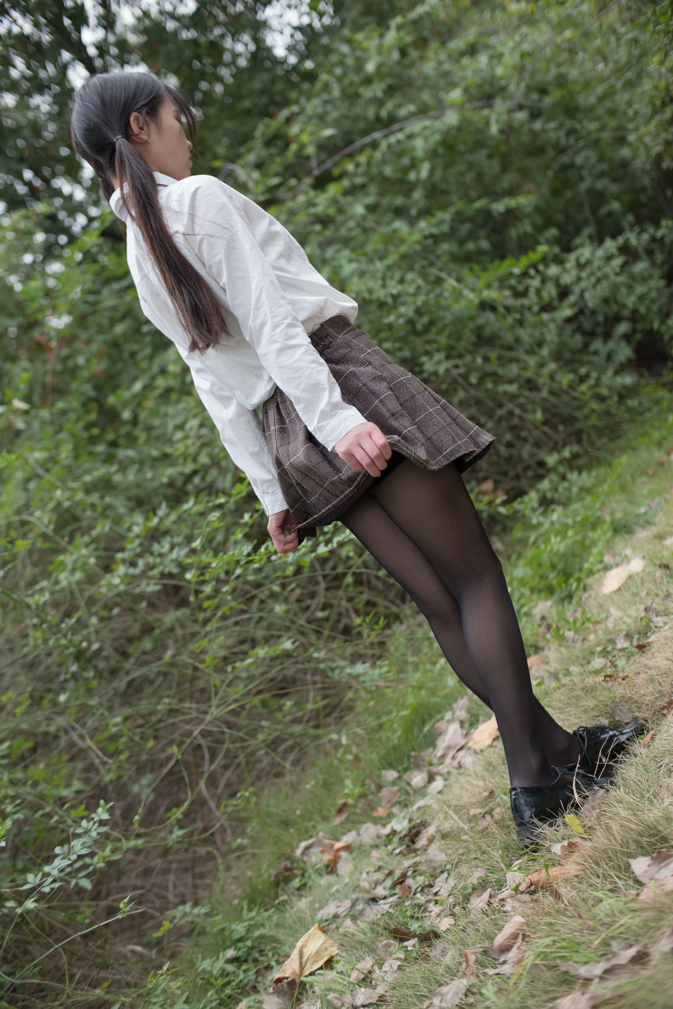森萝财团 R15-043 [98P]插图5
